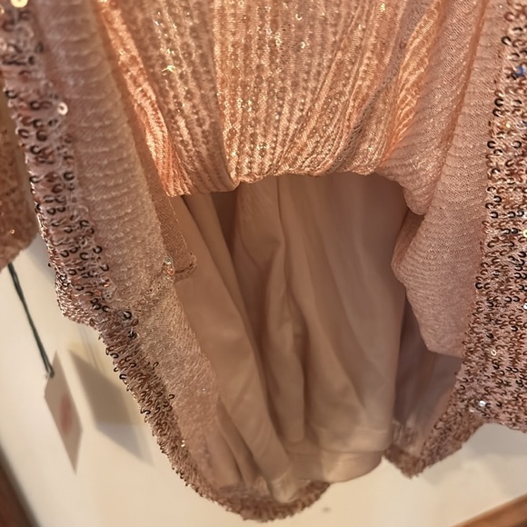 Crystal Sky Gold Sequined Dress - Picture 8 of 8